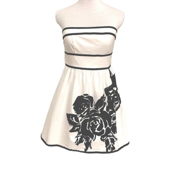 Strapless A-line black & white floral mini dress. Juniors size 5 - Picture 1 of 9